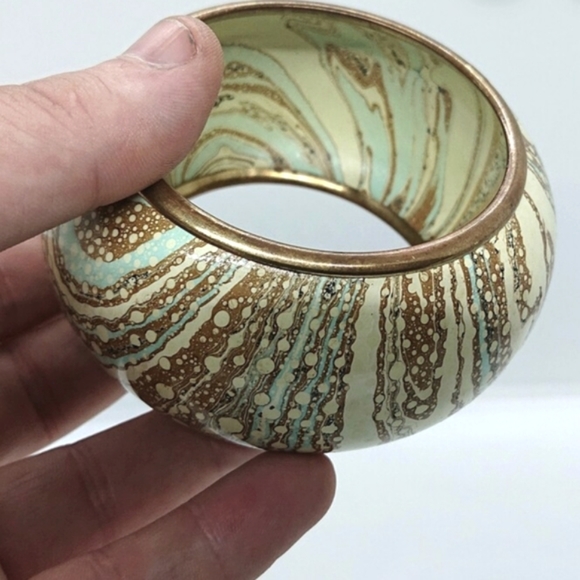 Vintage Marbled Bangle - Picture 3 of 8